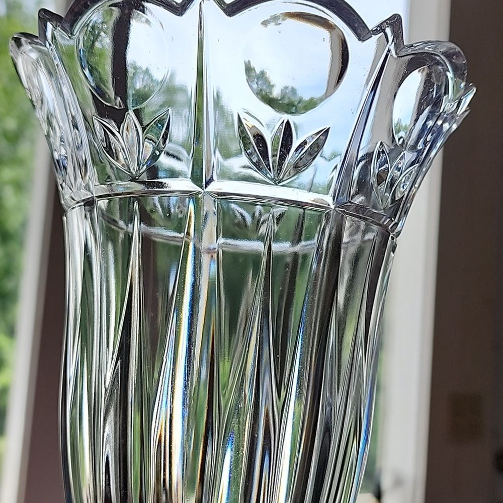 Stunning Block European Crystal 10" Tulip Garden Candleholder Vase Coquette